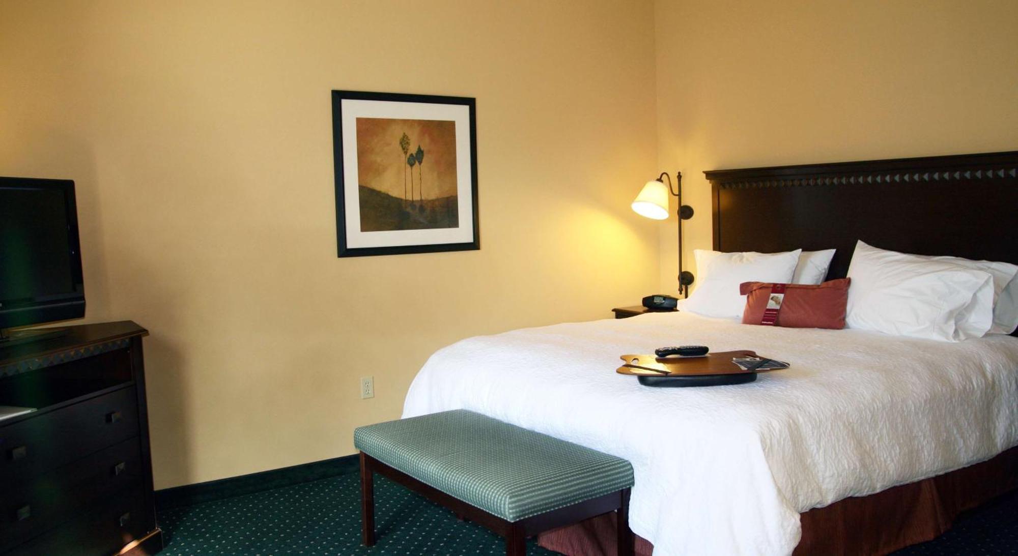 Hampton Inn & Suites Seal Beach Esterno foto