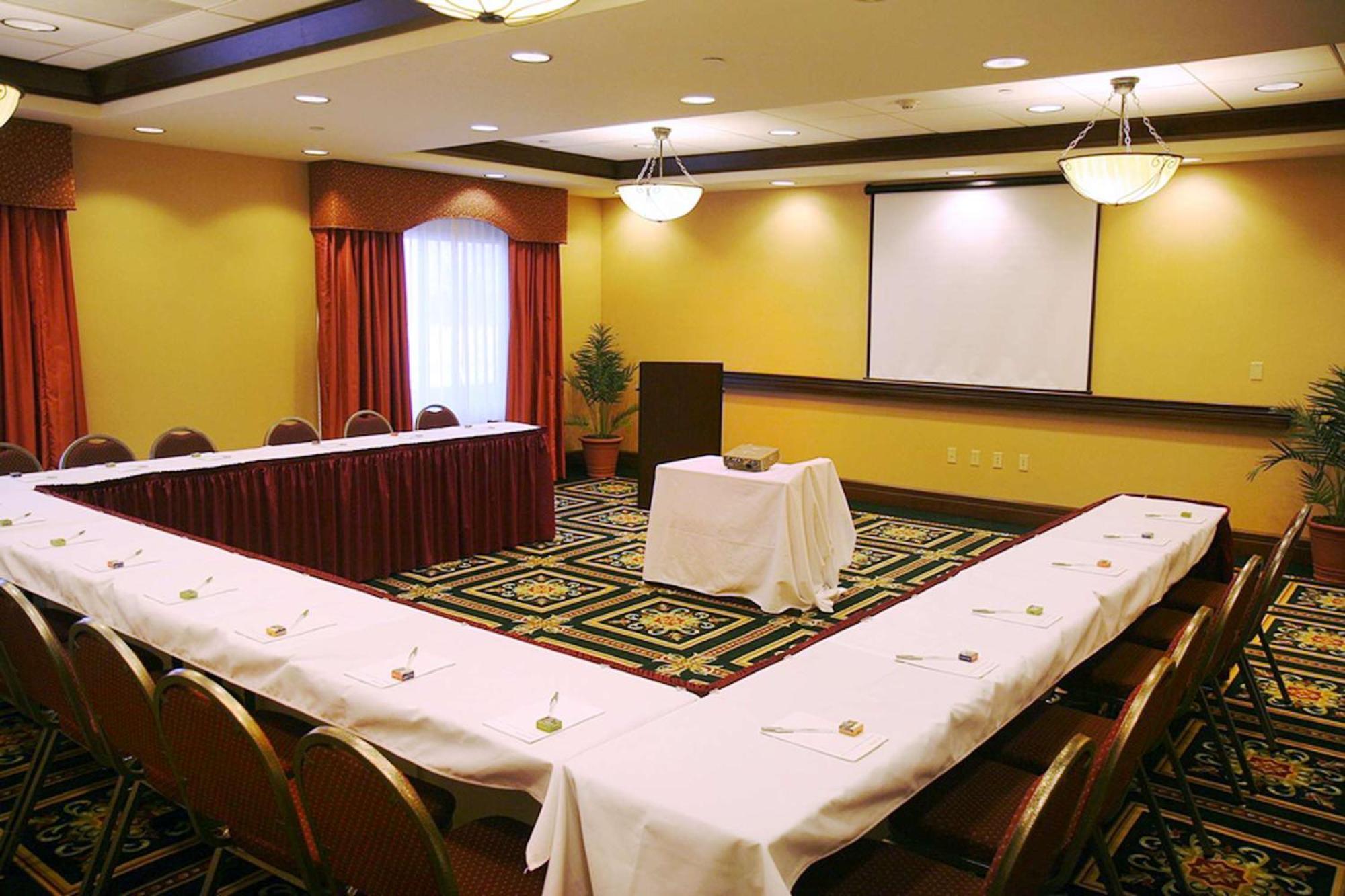 Hampton Inn & Suites Seal Beach Esterno foto