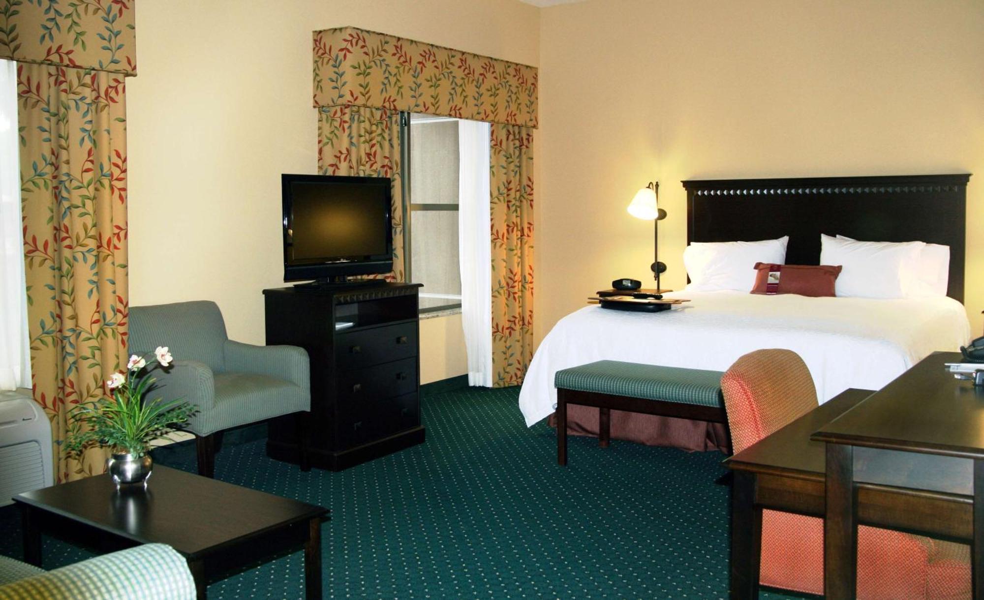 Hampton Inn & Suites Seal Beach Esterno foto